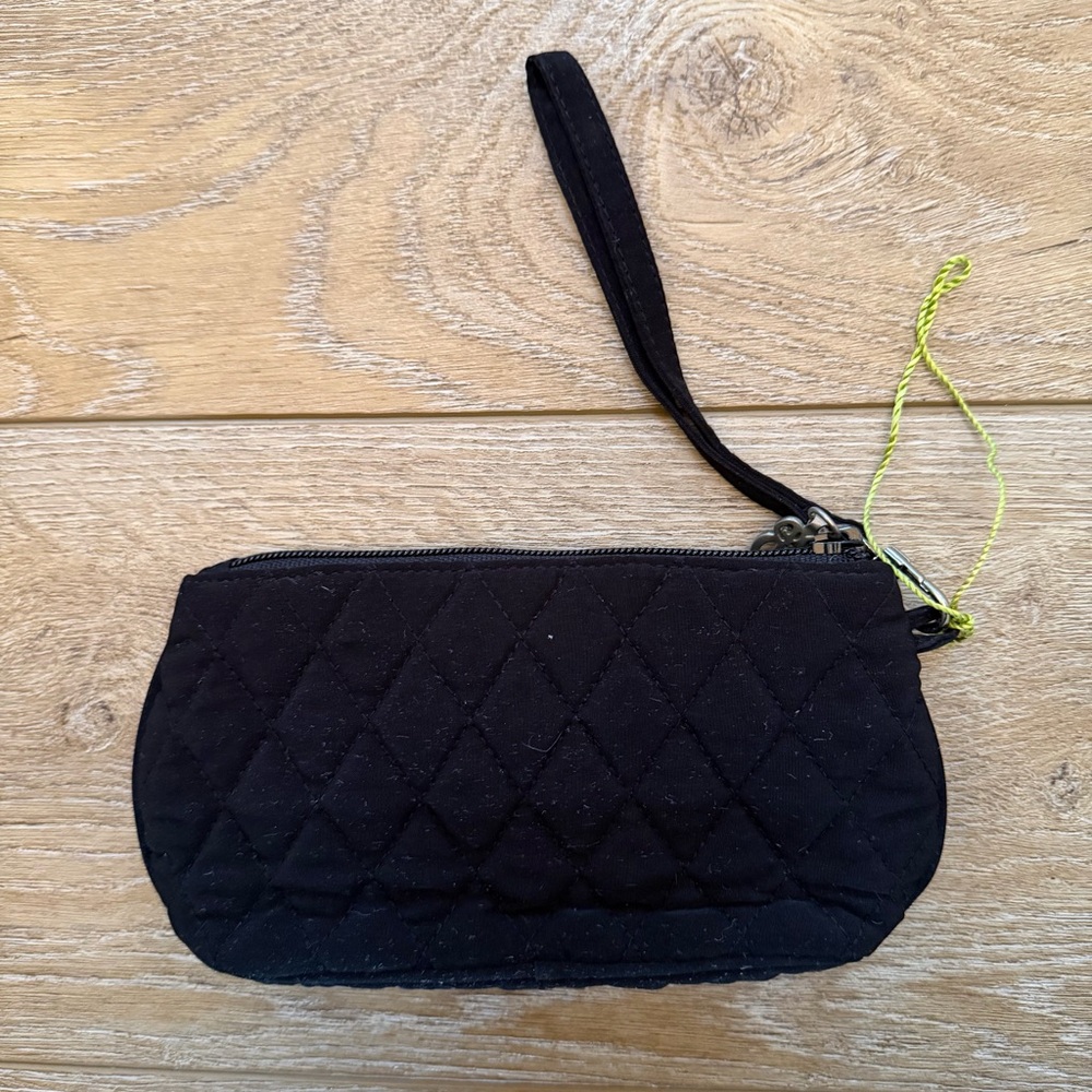 Vera‎ Bradley Adele wristlet black quilted fabric embroidered flower design NWOT - Picture 5 of 6